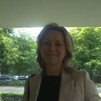 Karin van der Lee