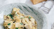 Fresh & Easy: Ravioli met truffelsaus