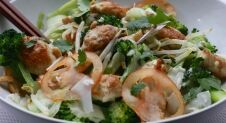 Pad Thai salade met kip
