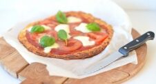 Bloemkoolpizza met tomaat & mozzarella