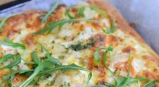 Fastfood Friday: Gamberi E Rucola pizza