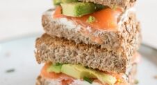 Sandwich zalm en avocado | Simone's Kitchen