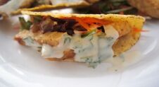 Recept: Tempeh Taco’s met salade en limoen-yoghurtsaus