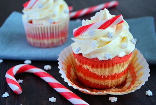 Advent 11: Candy Cane Cupcakes