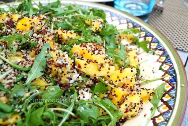 Zomerse Quinoa salade met mango